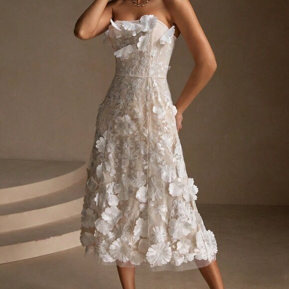 White Elegant Women's Tube Top Mesh Floral Decorated Evening Dress - Picture 4 of 6